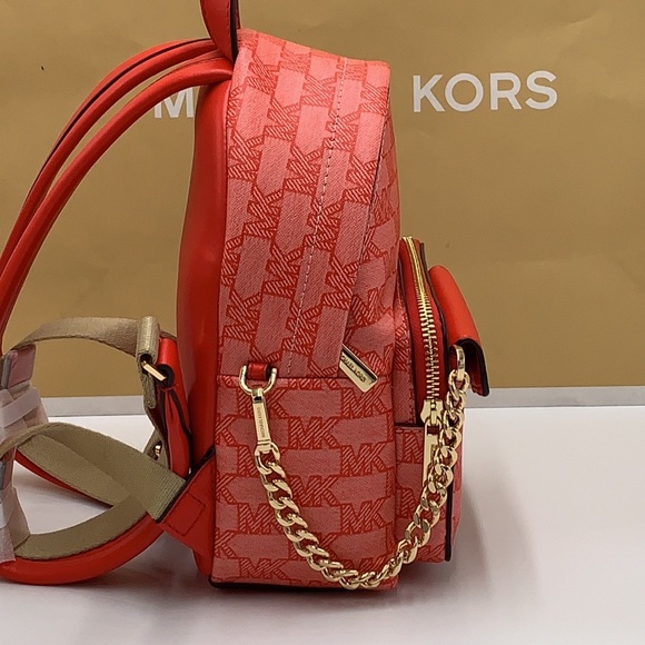 MICHAEL KORS
Maisie Extra-Small Pebbled Leather 2-in-1 Backpack
Dk Sangria
NWT - Picture 11 of 16